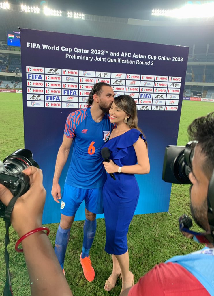 OTD last year! So so proud! Always ❤️ The kaleidoscope of emotions we felt that day makes for wonderful memories🥰 (The atmosphere in Kolkata was 1 of the best I have ever experienced 🙌🏼) Recalling the events and reliving the emotions 🙌🏼 #IndianFootballForwardTogether