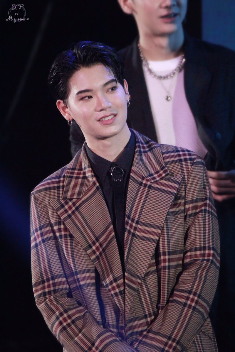 TPxMywar's tweet photo. ชาติ ศาสนา อานันท์ หว่อง 🤟🏻 https://t.co/T77yQZdz5L