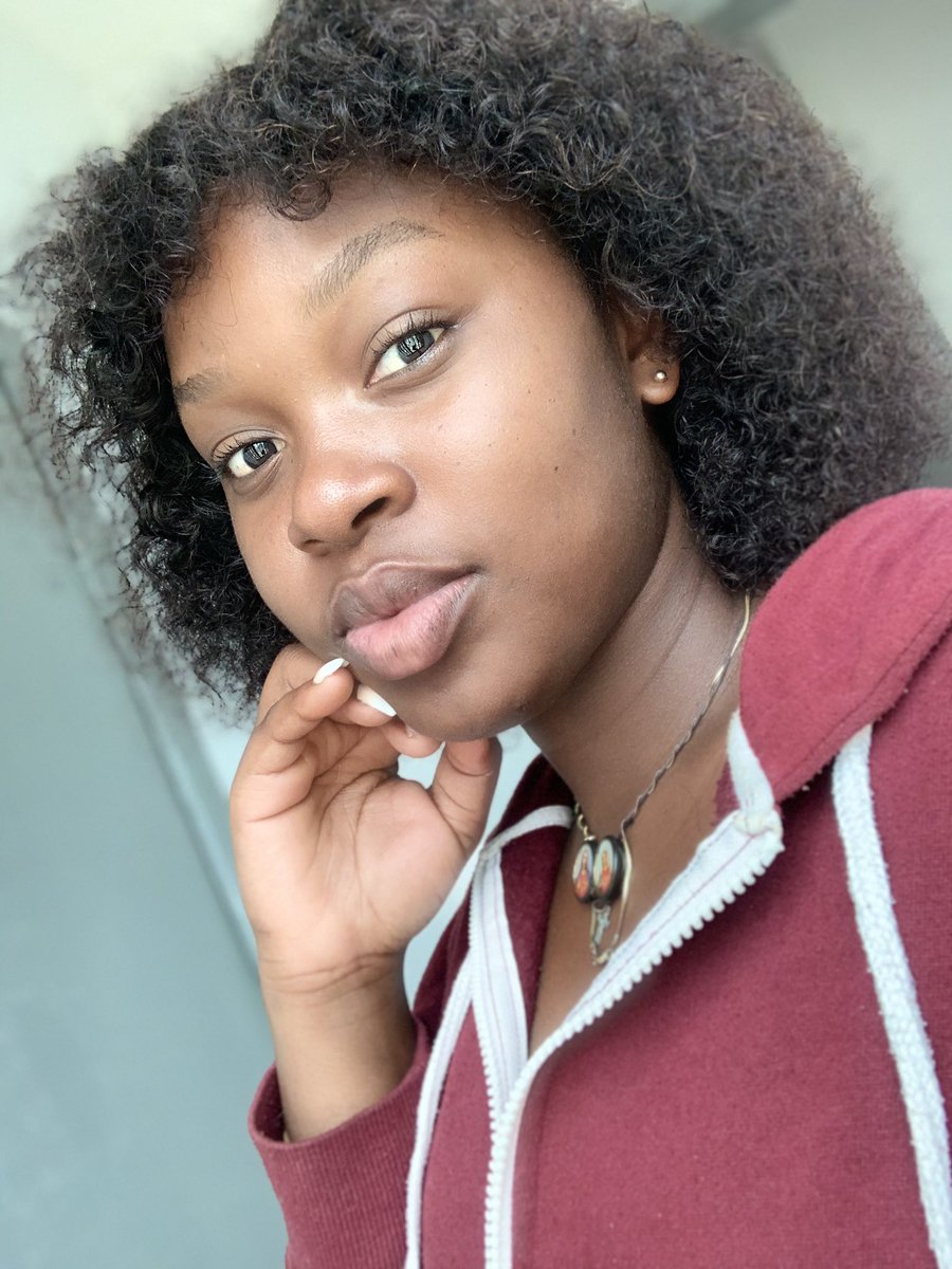 AdjoaElle's tweet photo. Thank youuuu😊 for the wonderful wishes yesterday. I really appreciate it. God bless y’all 🙏🏾😘🎉🎂🎂 https://t.co/Ji1tHr2uy5