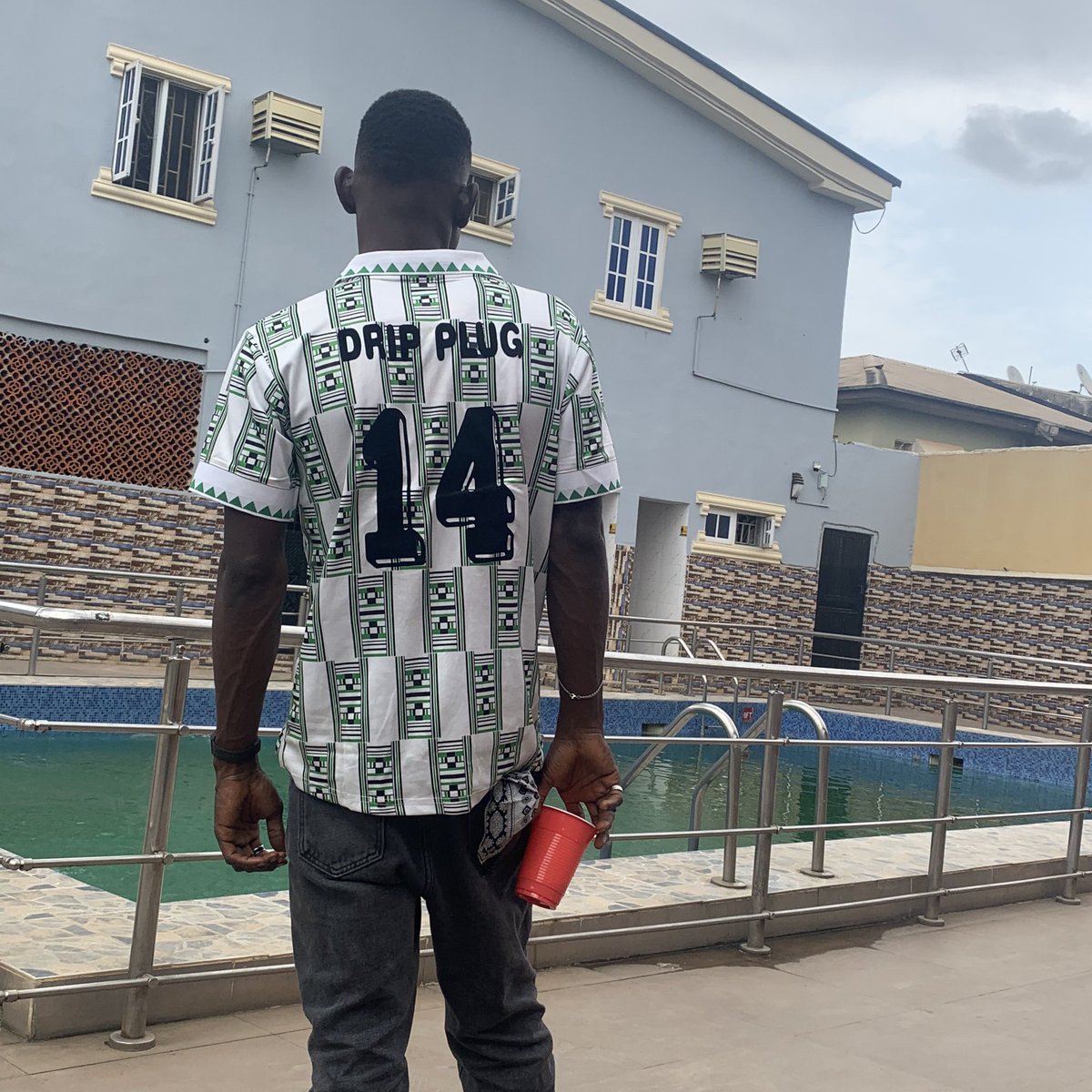 king_bhorshe_'s tweet photo. @Drip_plugng way!!!! #EndSWAT #EndSARS #SARSMUSTEND https://t.co/DxRWdg4SYg