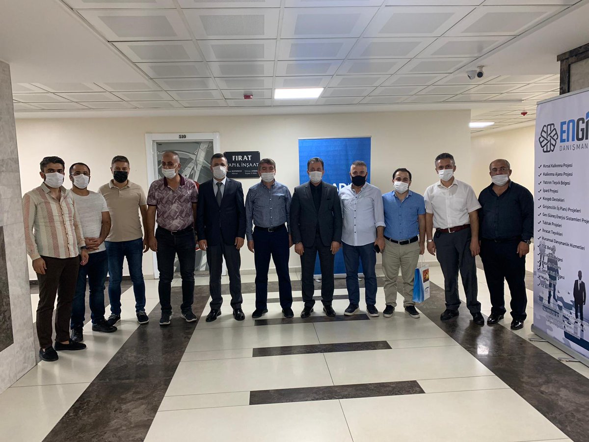 SGK Batman il müdürü <a href="/alaettin_okten/">Alaettin Ökten🟢 🇹🇷</a> ve beraberindeki heyet derneğimizi ziyaret ederek @sgk perspektifi hakkında bilgilendirmede bulundular. Ziyaretleri için kendilerine teşekkür ederiz.