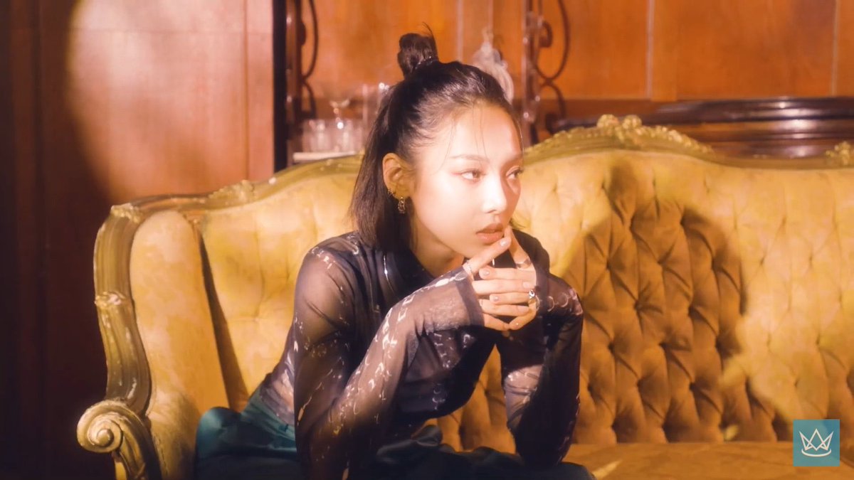 sominlq's tweet photo. a born model for sure 🥺 https://t.co/yVyHO89RjR
