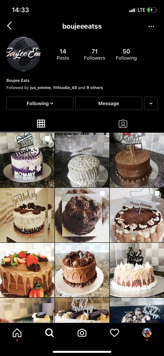 karaboo_peggy's tweet photo. @sindivanzyl My bff Khanyi bakes cakes , the best tasting cakes in the world ! She really puts her foot in it ! #PlugAFriend
She’s based in Tembisa https://t.co/30WJ2CMhTY