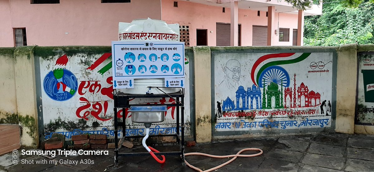 cse_tsu's tweet photo. #GlobalHandWash Day #Chunar #NagarPalikaParishad . We not only need to keep our hands clean for the COVID-19 period, let's make it our habit.
@CSEINDIA @skrohillacse #washyourhands @BMGFIndia @Bhitey @kajal_fnu @ulb_up @NFSSMalliance https://t.co/vCWA1GRbOi