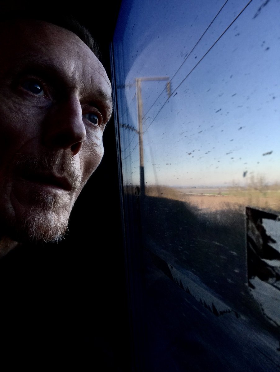 GrandDevilishly's tweet image. HEARING, FEELING AND A VIBRATION IN THE SOUL.
Rob Birch, vocalist for the Stereo MCs, talked to us about all things performing, communicating, giving and receiving. Good gigs, good audiences. Enjoy
New blog 
theenormityofnow.co.uk 
#robbirch