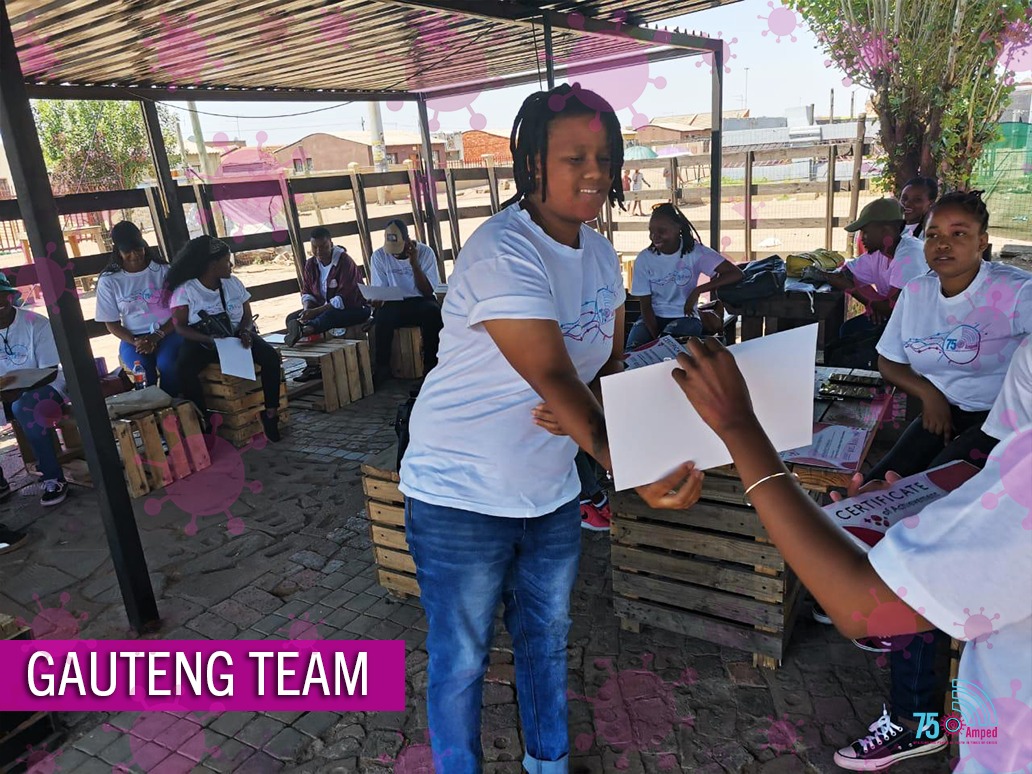 750Amped's tweet photo. Team Gauteng receiving certificates of completion of their course from the #750AMPED campaign.

The were deployed to vulnerable communities with high transmission potential of #COVID19inSA

Utilizing the power of youth in times of crisis. https://t.co/gEuqnLcSgf