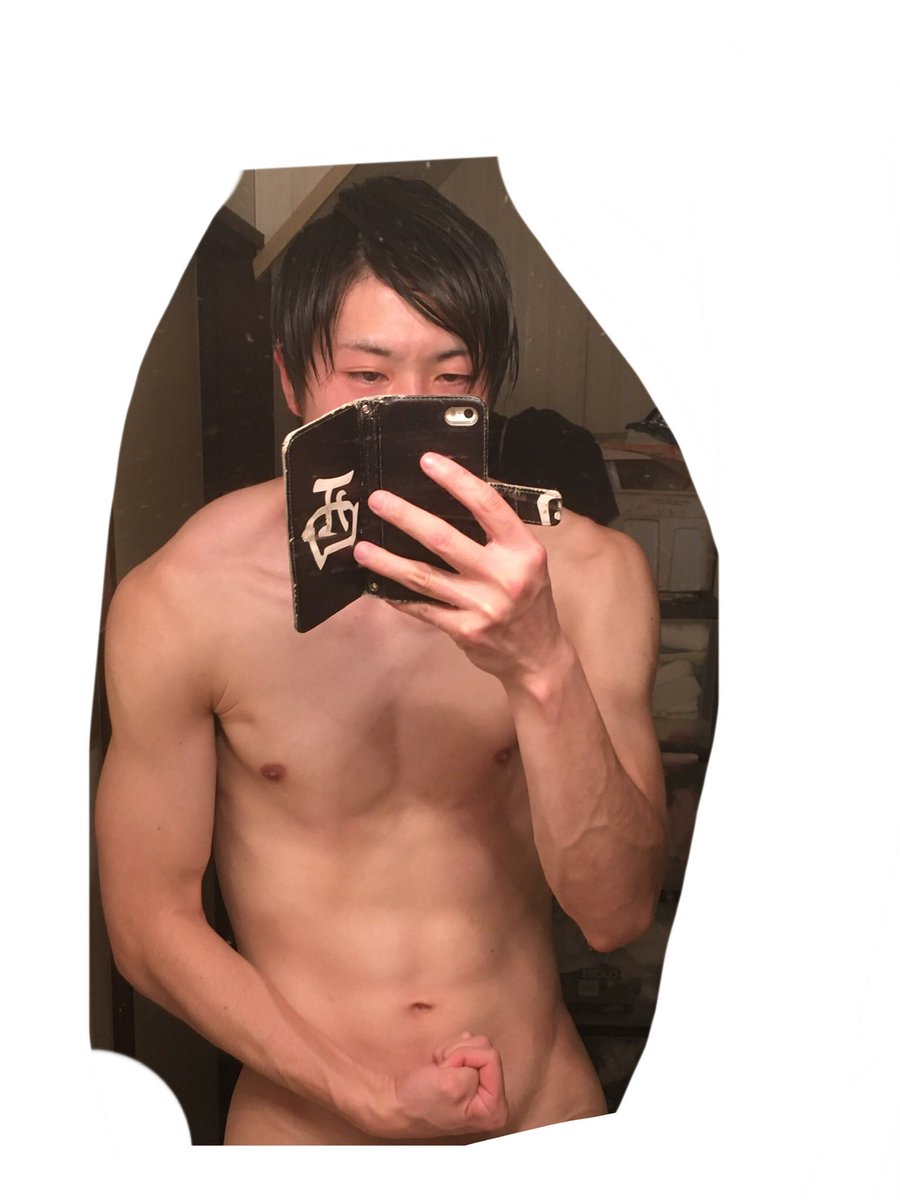 shen0138's tweet photo. この軌跡…
変わったな…
野菜多めノーライスにしたり
走ったり筋トレしたり
楽ではなかったな…
1枚目90kg
2枚目70kg
3枚目58kg
4枚目65kg

今は同じ65kgだけどサボりによりお腹タポタポ泣

#筋トレ
#筋トレ垢さんと繋がりたい https://t.co/XsbW3OkJOT