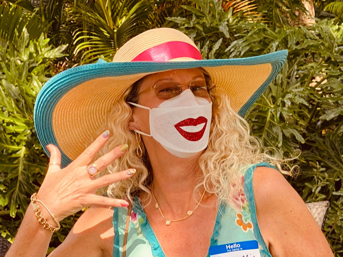 The Sarasota Pen Women had a wonderful Gratitude Garden Party to open our season - and the turnout was wonderful, all done outside and socially distanced.  #NLAPW #SarasotaPenWomen #SRQPenWomen #NationalLeagueOfAmericanPenWomen