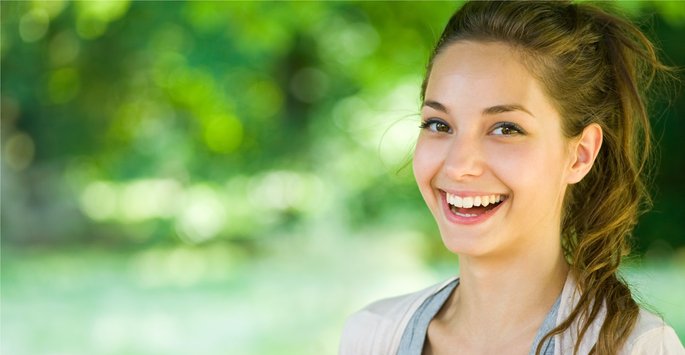 LivingYoung_Luv's tweet photo. Want a healthy body? Ensure your teeth are fresh and bright! Contact us! #EssentialOil https://t.co/rRbDGcgPEW https://t.co/paIYN0IYCQ