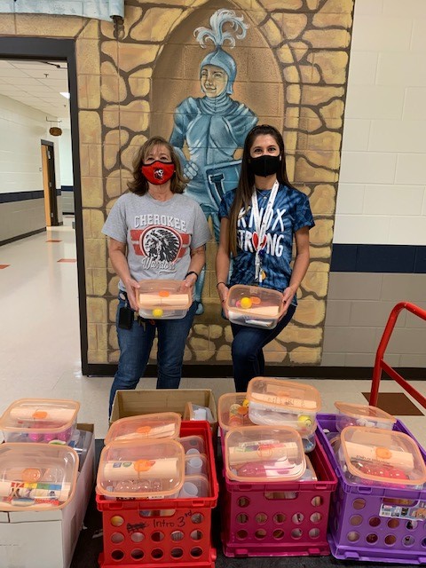 THANK YOU to Cherokee High School Healthcare Science Student Organization for the 36 kits delivered to Knox.  Each kit includes a calming visual, instructions and self-guided activities, a stress ball and sanitizing wipes.   We LOVE our Cherokee Family!!!  #CaringWarriors