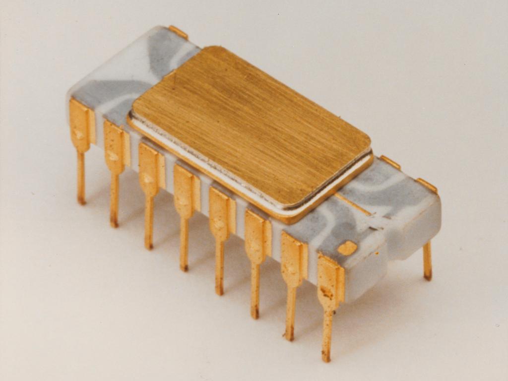 intel's tweet photo. How it started:         How it's going: https://t.co/OBwh7mcz4z