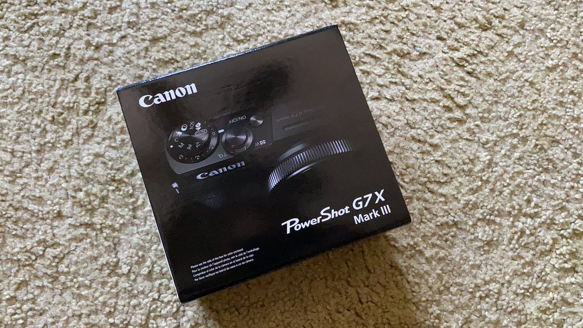 HypeHobbit's tweet image. IT’S HERE 🤓 cute little thing isn’t it 
#streamcamera #filming #joy