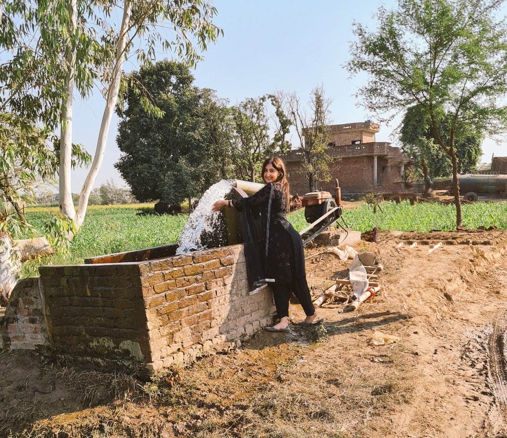 Sidiiiya's tweet photo. Punjabi girls have the most fun 🤫 https://t.co/KHhYhDLoxI