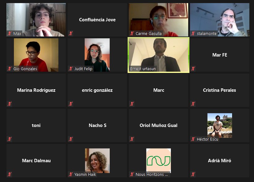ConfluenciaJove's tweet image. 💚| Fins aquí el debat #FromTheBottomUP, gràcies a les ponents així com a totes les espectadores! Esperem que us hagi agradat i que hagi estat una estona profitosa i interessant sobre l'ecologisme a tots els nivells!
