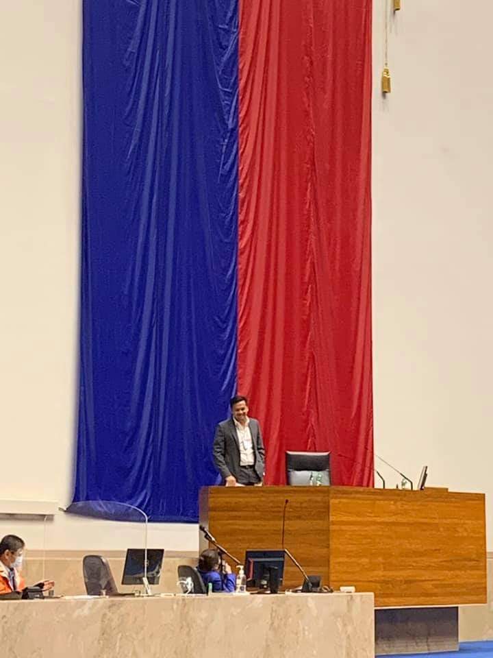 OnePacmanRomero's tweet photo. #SpecialSession
#ParaSaBayan
#1PacmanPartylist
@PhilippineStar  @Politiko_Ph  @HouseofRepsPH  @cnnbrk  @mikeeromero8 https://t.co/kxIlI3bFmp