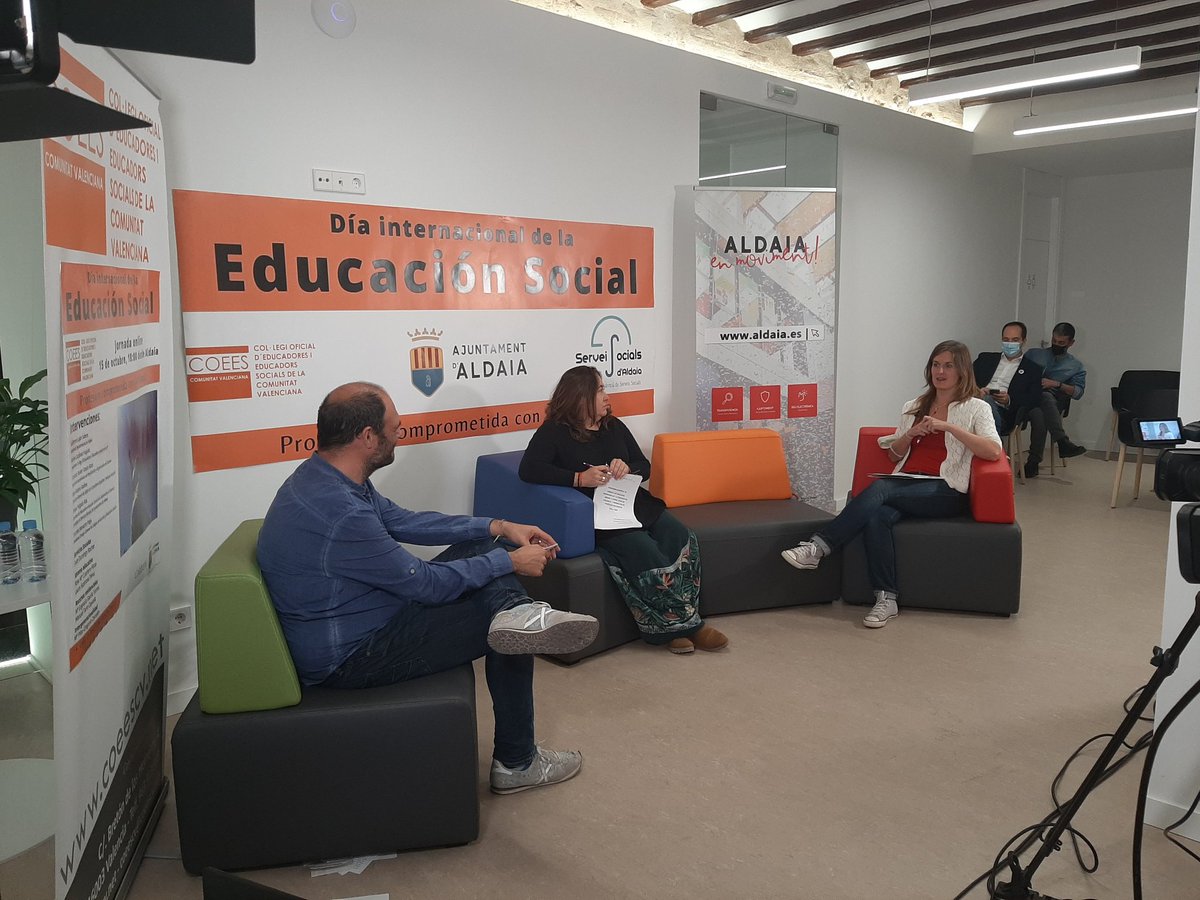 coeescv's tweet photo. La figura de la #EducaciónSocial en #SistemaEducativo en #Masamagrell #ProgramaActivate #RosaCuartero #LauraEspinosa Mucho por avanzar en @GVAeducacio para garantizar #AcompañamientoSocioeducativo en #SistemaEducativo @CGCEES https://t.co/cxcjSONwy4