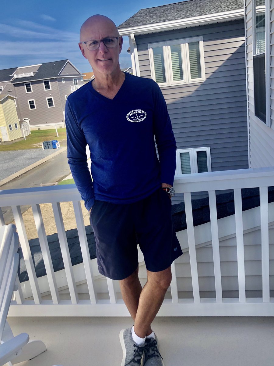 geo_rafferty's tweet photo. Honoring the pledge today to wear PURPLE for Spirit Day to show solidarity with youth and take place in the world’s largest and most visible LGBTQ anti-bulling campaign! #inclusion #neverprouder #pride #lgbtqally https://t.co/hT06DwfPma