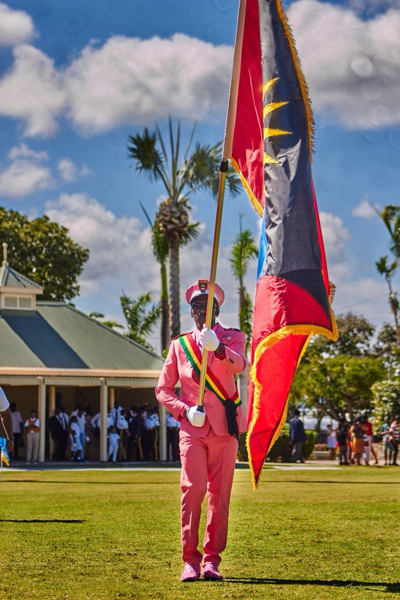 antiguacarnival's tweet photo. Remembering our past while building our future. Let's show some National pride for this year's 39th Independence Anniversary.
#LoveAntiguaandBarbuda
#OnePurpose
#OneVison
#OneNation
#AntiguaandBarbuda
#Independence39
#AntiguaFestivals https://t.co/3OikXYLLsc