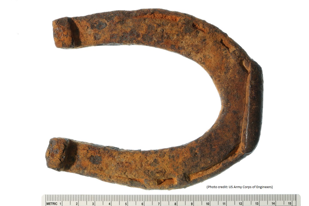 archaeology_aia's tweet photo. Horseshoes aren’t just practical - they can also be lucky! The iron originally used to make them was thought to ward off evil spirits. This artifact, processed by the #VeteransCurationProgram, comes from the @USACESacramento #newhoganlake. #horseshoefacts #IAD2020 #IADVCPArtifact https://t.co/AnUpgckaH0