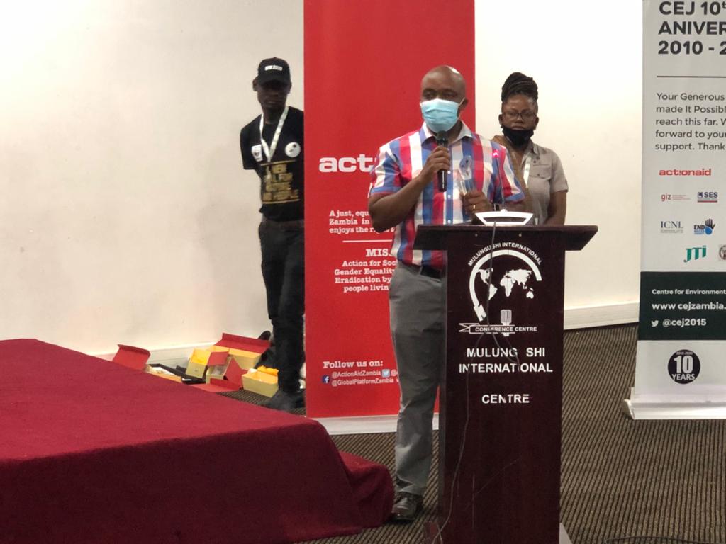 wwfzambia's tweet photo. #EPD2020 comes to a close with @cej2015 awarding @wwfzambia for the supportive leadership and solidarity #TogetherPossible, @Mwiika our communication coordinator received the award @Nachilala @WWF_Africa @zemazambia @NatureDeal @voice4planet @natasha_mhango @MukelabaiIsabel https://t.co/ToW9lM9G1e