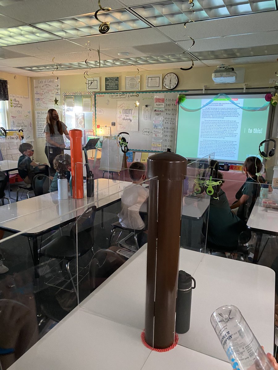 PineCrestLower's tweet photo. Whoop, whoop! #PCGrade3 #PCWriting Ss finished up their Personal Narrative unit today with an author celebration! 🥳 #PCFutureReady https://t.co/so9j7gVz9c