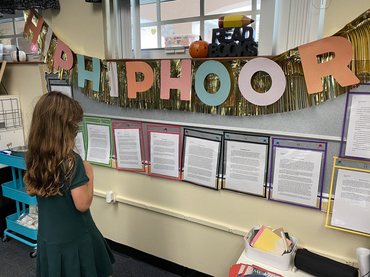 PineCrestLower's tweet photo. Whoop, whoop! #PCGrade3 #PCWriting Ss finished up their Personal Narrative unit today with an author celebration! 🥳 #PCFutureReady https://t.co/so9j7gVz9c