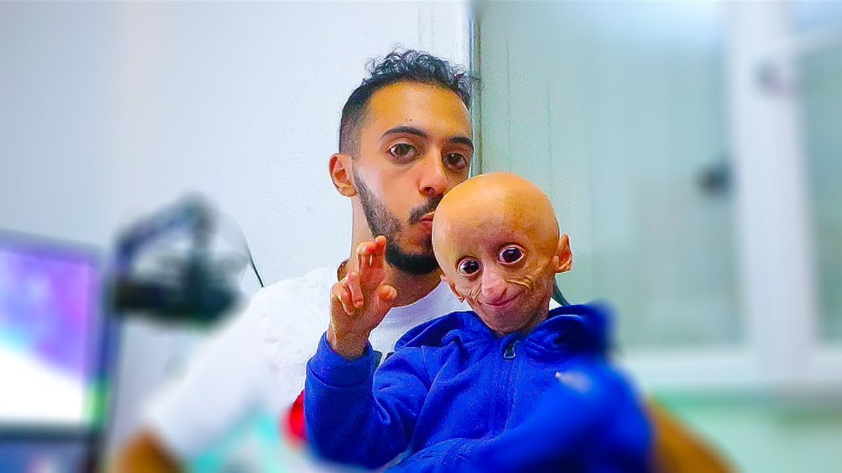 GossipRoomOff's tweet photo. 🚨 La YouTubeuse et star de TikTok, Rania, est décédée ce jeudi à l'âge de 16 ans, ont annoncé ses proches. Toutes nos pensées vont à sa famille. 🌹 https://t.co/dT0MlF3X4u