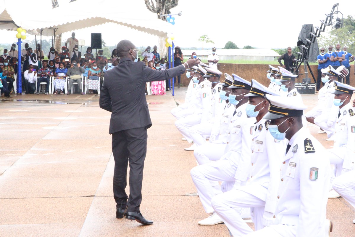 SepcimA's tweet photo. #SEPCIMACTUS
Cérémonie de sortie officielle de la 31e promotion des étudiants de l’#ARSTM, parrainée par S.E.M le PM, Ministre de la Défense @HamedBakayoko1 représenté par le Gal @DiomandeVAGOND1 et M. Phillipe LEGRE.
#civEducation #civ225 https://t.co/POiPds8Ilt