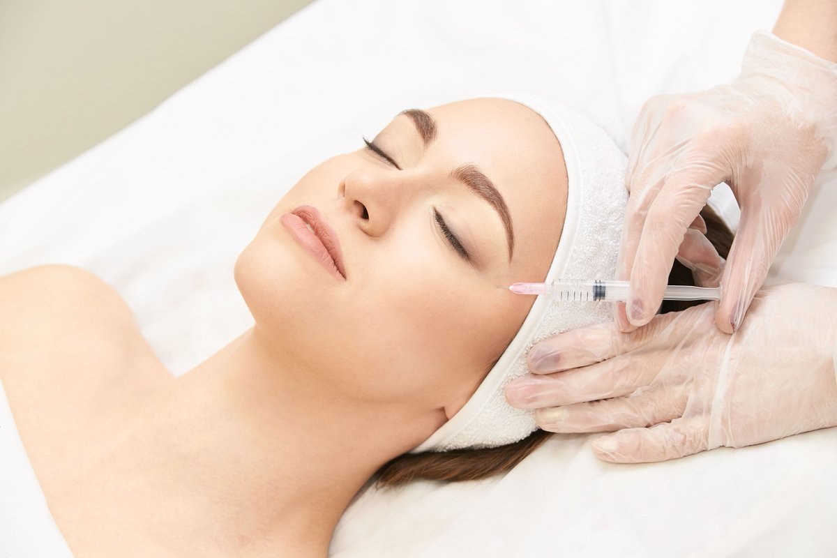 DermTimesNow's tweet photo. Experts share best practices for optimizing treatments using #neuromodulators, assessing the next breakthrough products and avoiding complications at the American Society for Dermatologic Surgery (ASDS) Virtual Annual Meeting. https://t.co/1bTzoLJvHk #ASDS2020 https://t.co/lX02wMamja