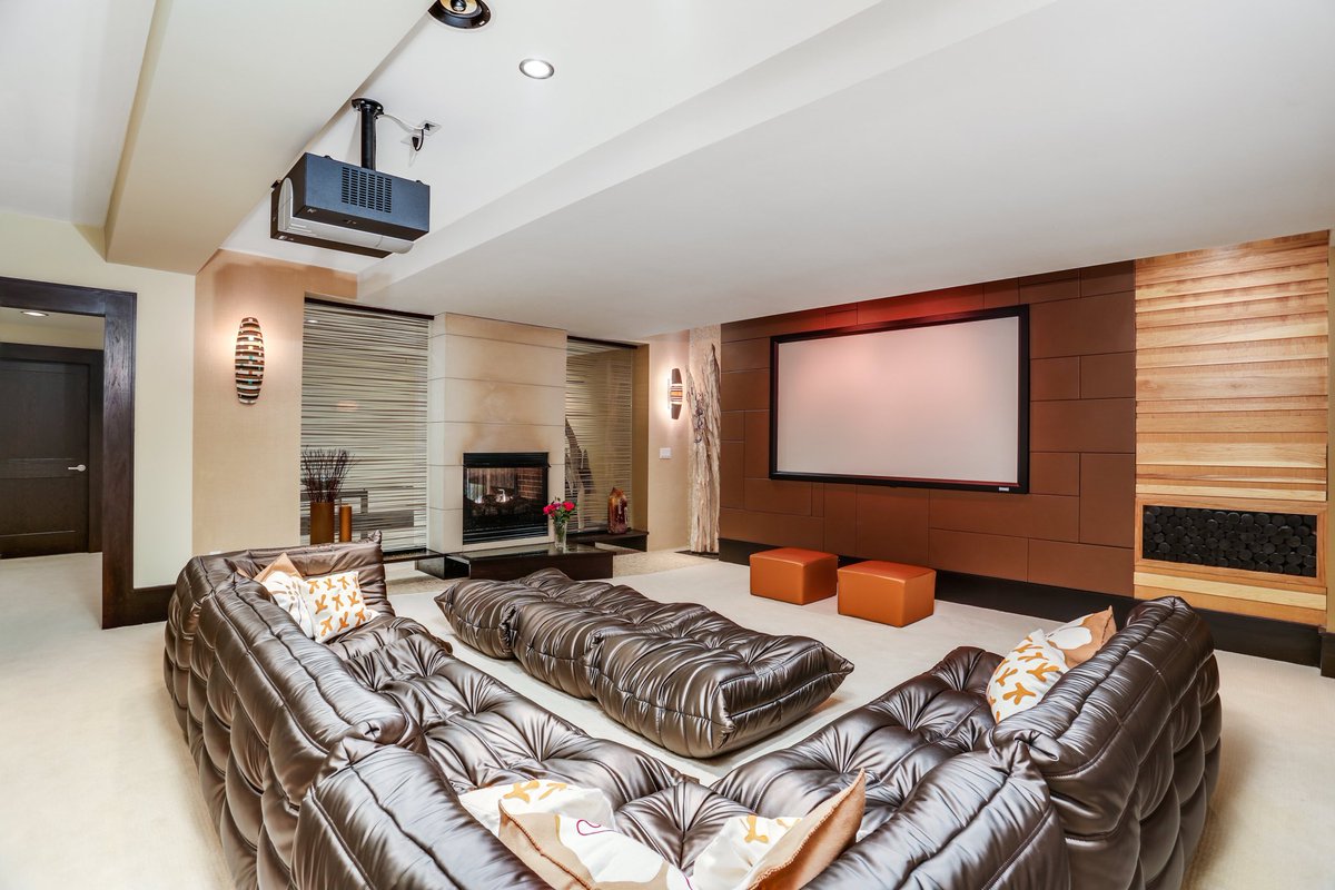 LucineTarman's tweet photo. 😍OUR MOST GORGEOUS LISTING😍
𝟔𝟗𝟑𝟓 𝐂𝐚𝐫𝐫𝐢𝐧𝐠𝐭𝐨𝐧 𝐂𝐢𝐫 𝐖, 𝐖𝐞𝐬𝐭 𝐁𝐥𝐨𝐨𝐦𝐟𝐢𝐞𝐥𝐝
.
🔺FOR ALL DETAILED INFORMATION ABOUT THIS LISTING, CLICK THE LINK BELOW.🔺
https://t.co/S6sALW1Lbw 
.
$1,095,000
.
📱248.275.8944
📩lucine@tarmanco.com
https://t.co/ZQ2fSiQR4v https://t.co/KoM3AvriQ5