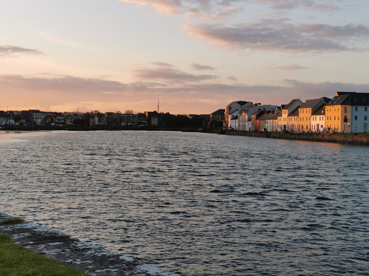 The sun sets in #Galway after three days of very interesting and enlightening meetings. Looking forward to see where the outstanding #kidney and #msc research being done in <a href="/renaltoolbox/">RenalToolBox</a> will bring us all!