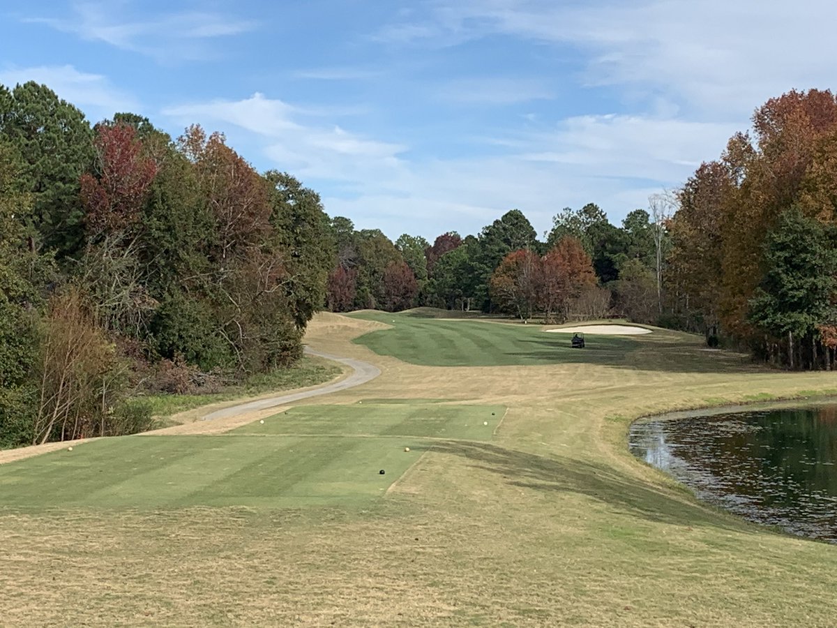 preinhardtgcs's tweet photo. It wonโt be long until the @geoponics #Endurant TE starts flowing onto fairways. It has been a game changer for us. #FairwaysToHeaven #TurfColorantContest https://t.co/LwsHcM2Smo