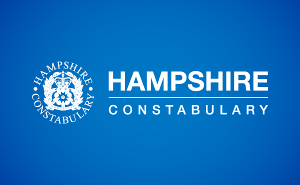 HantsPolice's tweet photo. An officer has been seriously assaulted whilst attending a concern for welfare call in Southampton. His injuries are serious, but not life threatening.
A 51-year-old man from Southampton has been arrested on suspicion of attempted murder.
Read more: https://t.co/OmuXvQBkZX https://t.co/zi4qSCHBVU
