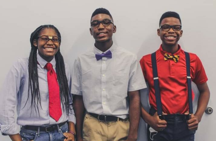 JaxonRoberts12's tweet photo. Homecoming Week + Nerd Day + final game of this π season = Let's have some fun! #TogetherMCS https://t.co/qla0BgHdSh