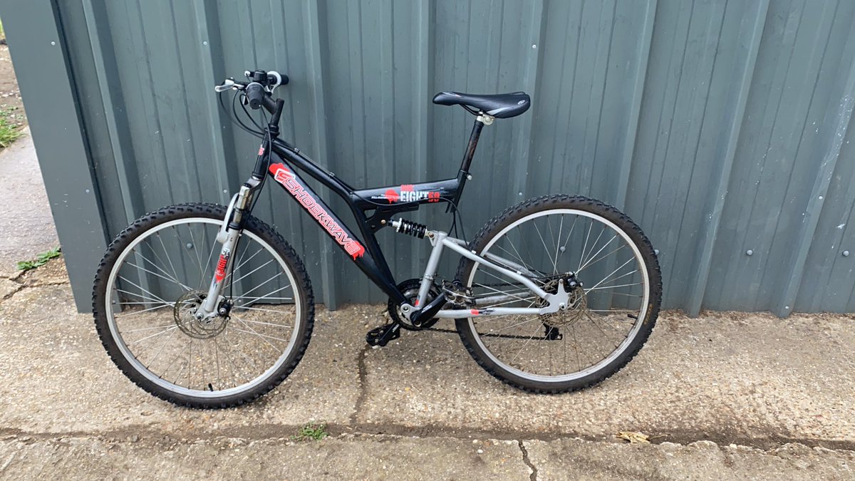 mitchskills's tweet photo. How it started &amp; how it’s going 🚲  Rusty mountain bike (April) to beautiful Orbea hybrid (July) to longest cycle out into Essex countryside today with @Jlyons1978 as part of collaborative catch up on all things sport, people &amp; entrepreneurship https://t.co/GqxFs8O9mR