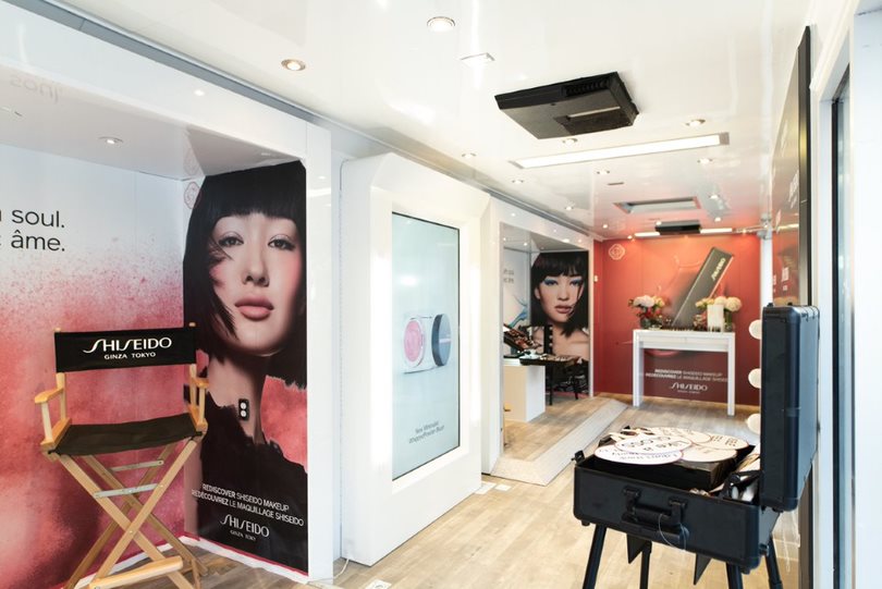 juiceworksJWE's tweet photo. Throwing it back to this custom built Shiseido beauty trailer which toured across Canada in 2018🤩💄 #juiceworks_exhibits #shiseido #canadiantour #custombuild #customtrailer #fabrication #events #mobilemarketing #marketing #production #canada https://t.co/FmRTQxg4rP