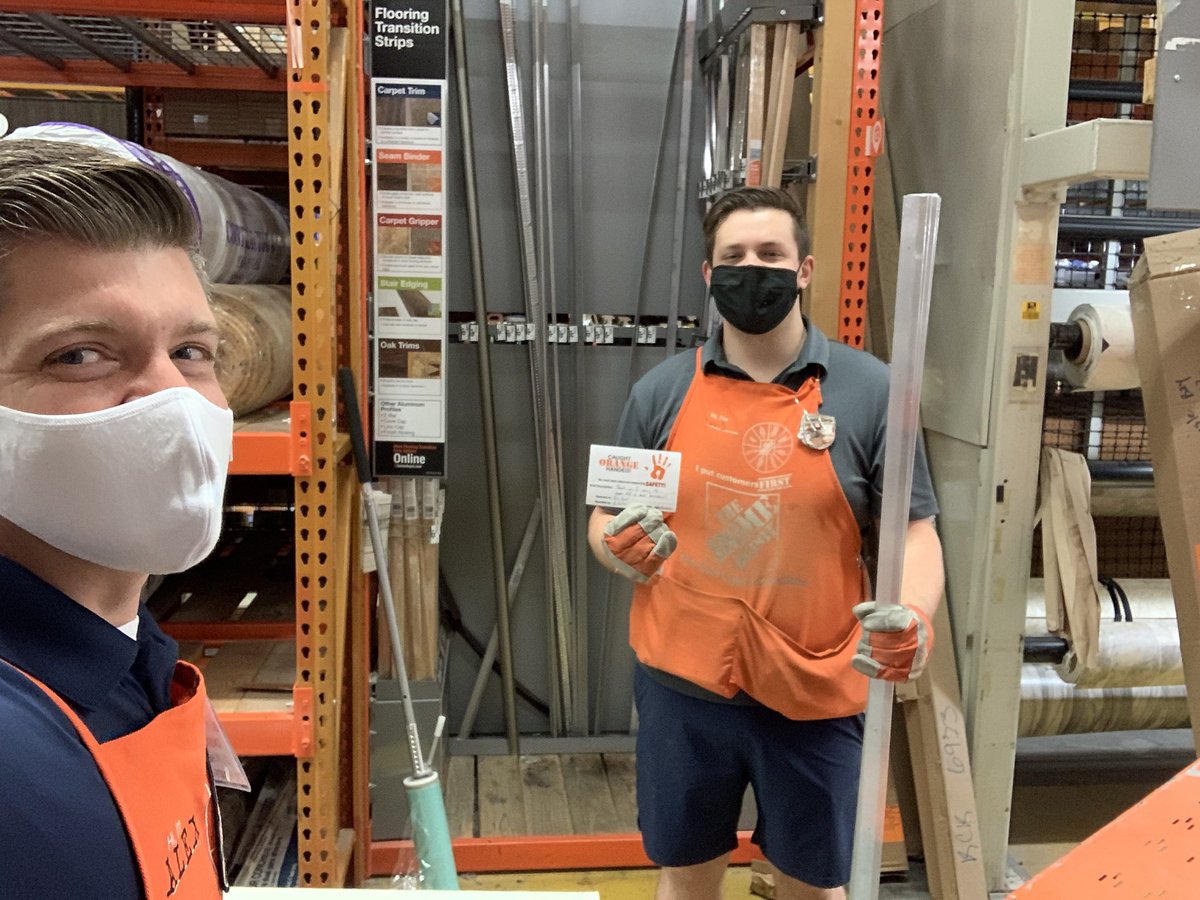 Caught David in D23 wearing the right PPE to pack our transition strips at 3008! Thank you David for being a great example of working safe! #safetyispersonal #safetyselfienp @KevinMasseyTHD @andrewschilli @ShowMeShawnD196 @MichaelL3008