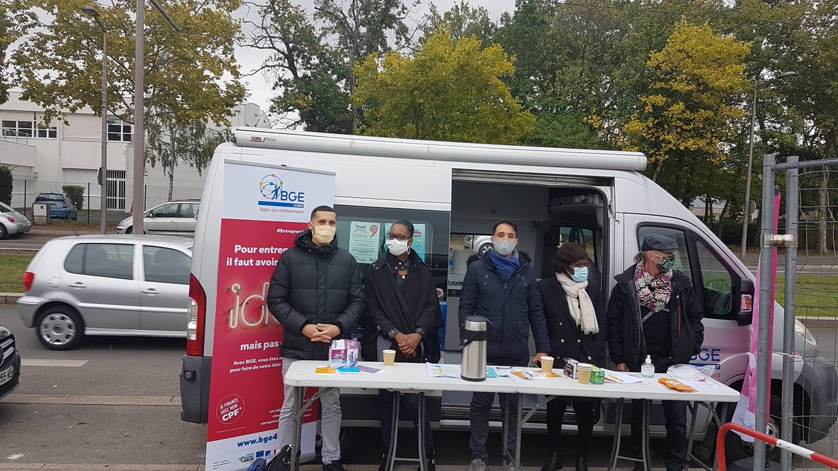 DraaFatima's tweet photo. Avec #PoleEmploi Orléans Sud , #tousMobilisés
Sur le parking de la Boliere
Avec le bus de @BGELoiret
Info sur les aides à la création d entreprise. #ARCE et
les prestations d accompagnement #Activcrea
#OnEstLĂ PourVous
@EzgiSeytap
@Cath45RENAUD @Syl97229
@poleemploi_RCVL https://t.co/H7ekzYLouo