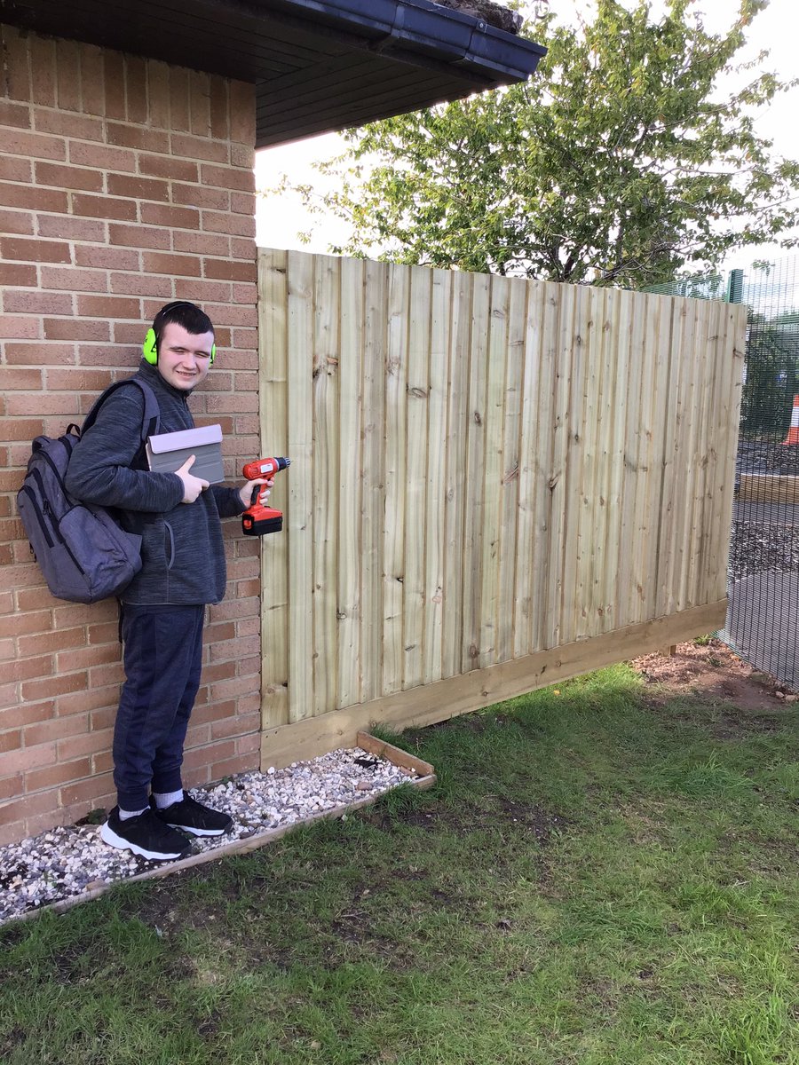 SelworthySchool's tweet photo. @Jewsons the Sixth Form have finished their fence! Thank you so much for the materials and opportunity it gave them to develop a range of new skills! We are looking forward to inviting Amy from @Jewson Taunton branch in to see our work next week! #opportunities #diy #thanks https://t.co/sU1xI358kS