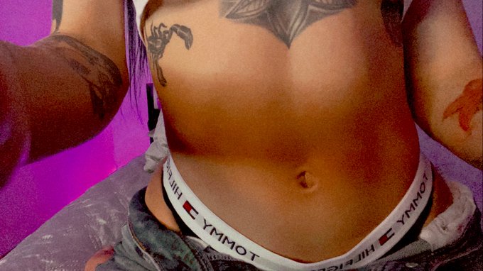 Cuando por fin me llegan mis tanguitas de Tommy 🤤 https://t.co/ZtEQ3e8DJF<a href="/tag/nuevafotodeperfil"class="tags"><span>#nuevafotodeperfil</span></a>