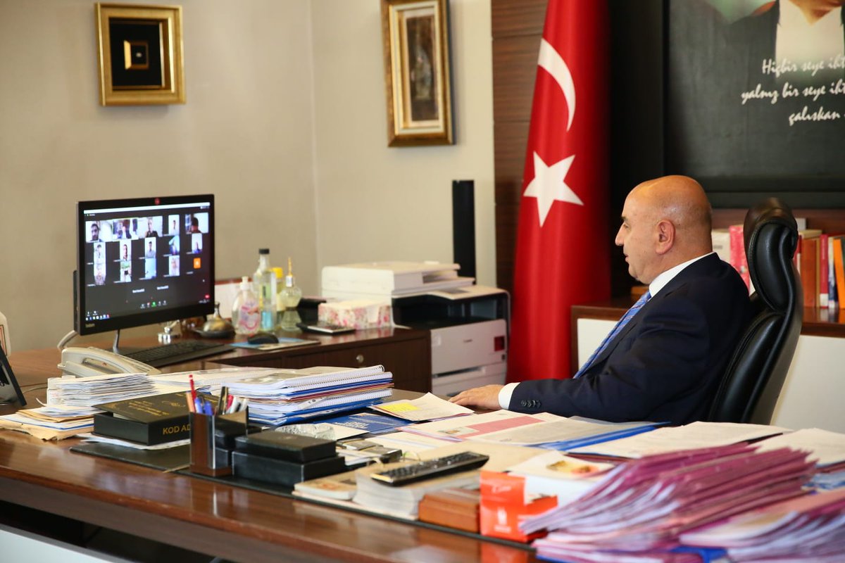 turgutaltinok06's tweet photo. #YerelDemokrasiHaftası kapsamında Keçiören'imizde ikamet eden farklı milletlerden gençlerimizle bir araya geldik.

Gençlerimizle yerel yönetimler ve projelerimiz hakkında değerlendirmelerde bulunduk.

#BurasıKeçiören
#EuropeanLocalDemocracyWeek #ELDW @coe @democracy_week @TBB https://t.co/HKyxsxRMgJ
