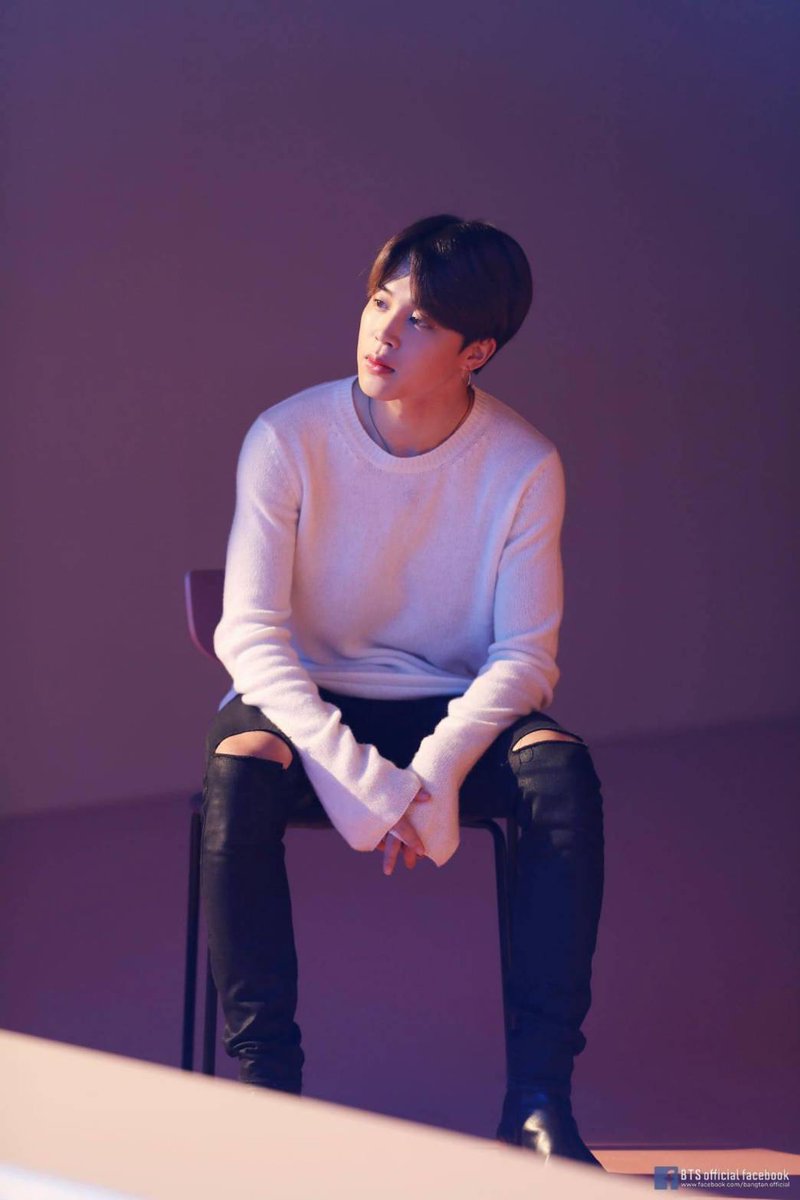 ChagiChaeb's tweet photo. Jimin pict 3 #jimin #CutieSexyLovelyJimin #BANGTAN https://t.co/BGMx6zsDFB