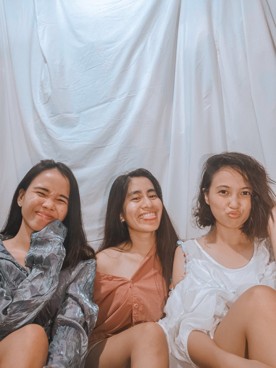 teffyjane's tweet photo. She believed she could so, she did✨
@ellaagonoy @papsieee_ https://t.co/HdayOFvEs8