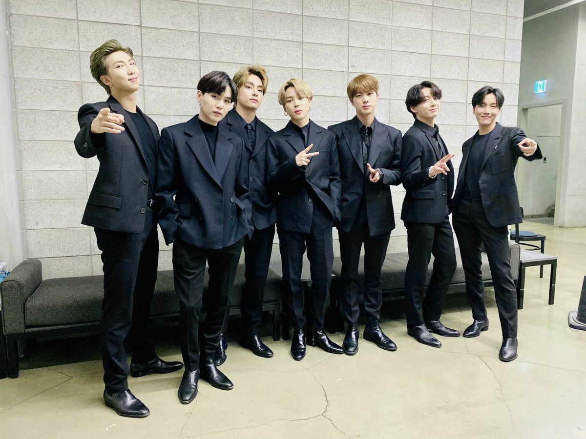 ChagiChaeb's tweet photo. Jimin pict #jimin #CutieSexyLovelyJimin #BANGTAN https://t.co/Y8wgI2qAJP
