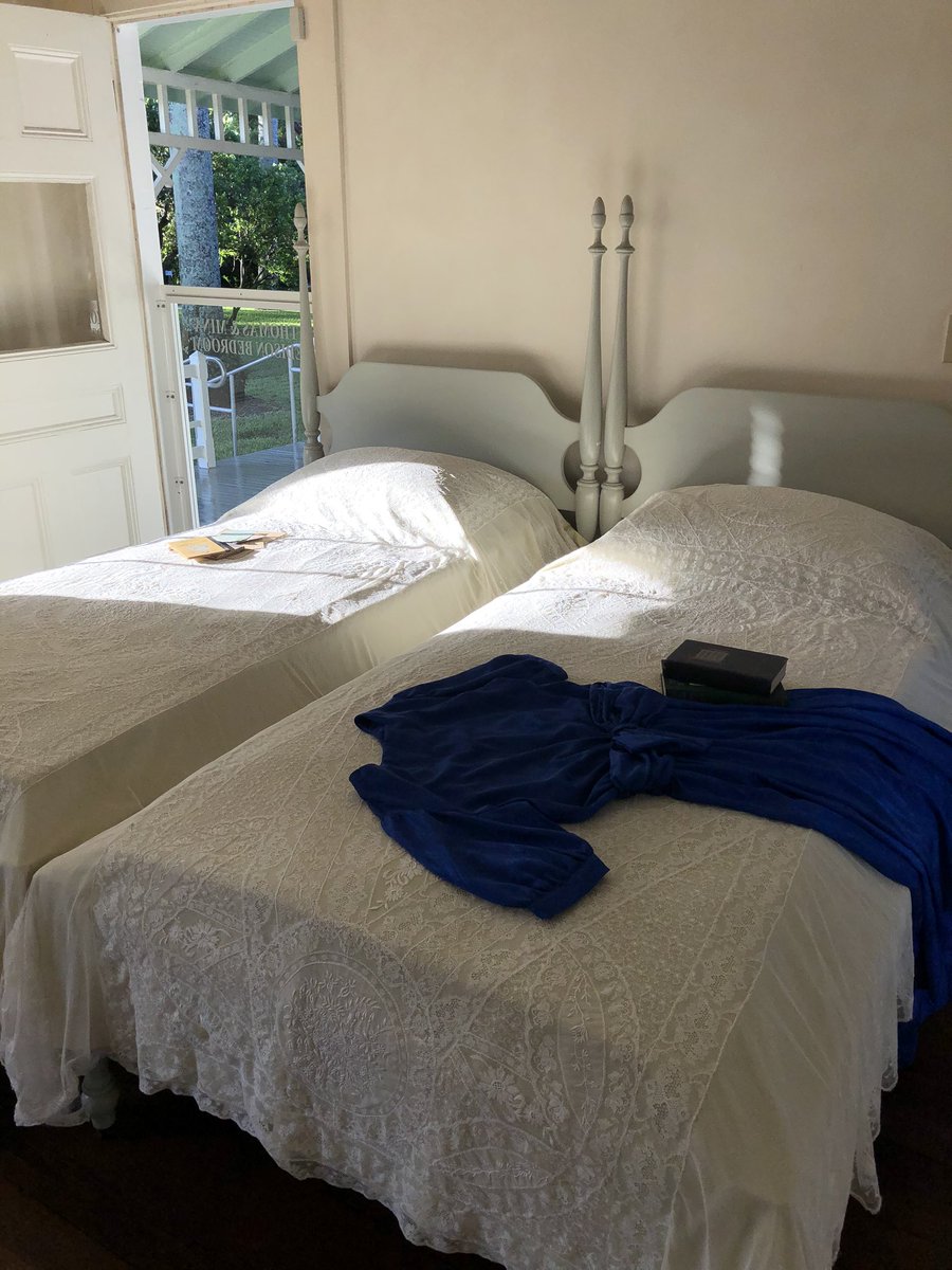 On Thursdays we wear masks 🙃( and go inside in the homes ) Come check it out! Every Thursday at 11am. Call to reserve a spot ahead of time!