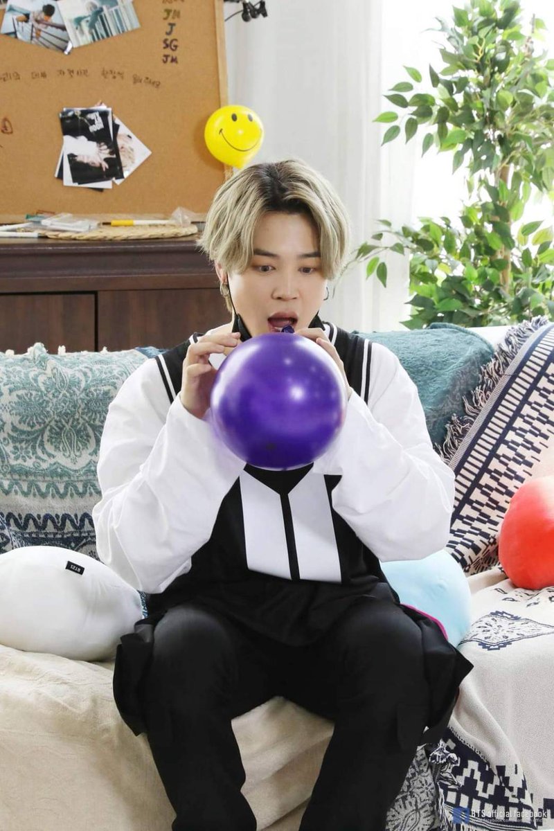 ChagiChaeb's tweet photo. Jimin pict 2 #jimin #CutieSexyLovelyJimin #BANGTAN https://t.co/vmPqEMbAF8