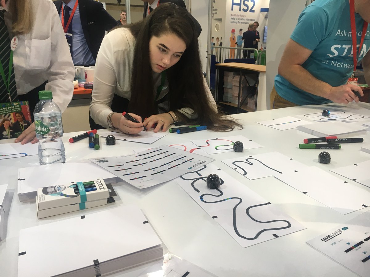 networkrail's tweet photo. π©π§π¨Weβre supporting @_EngineeringUK Tomorrow's Engineers Code launch to promote STEM to young people.
π€ Alongside others in industry, we're making engineering careers accessible for this generation of young people.
β‘οΈ https://t.co/Paus8HI8Eb
@TheTECode #tecodelaunch https://t.co/PUrooLTzlc
