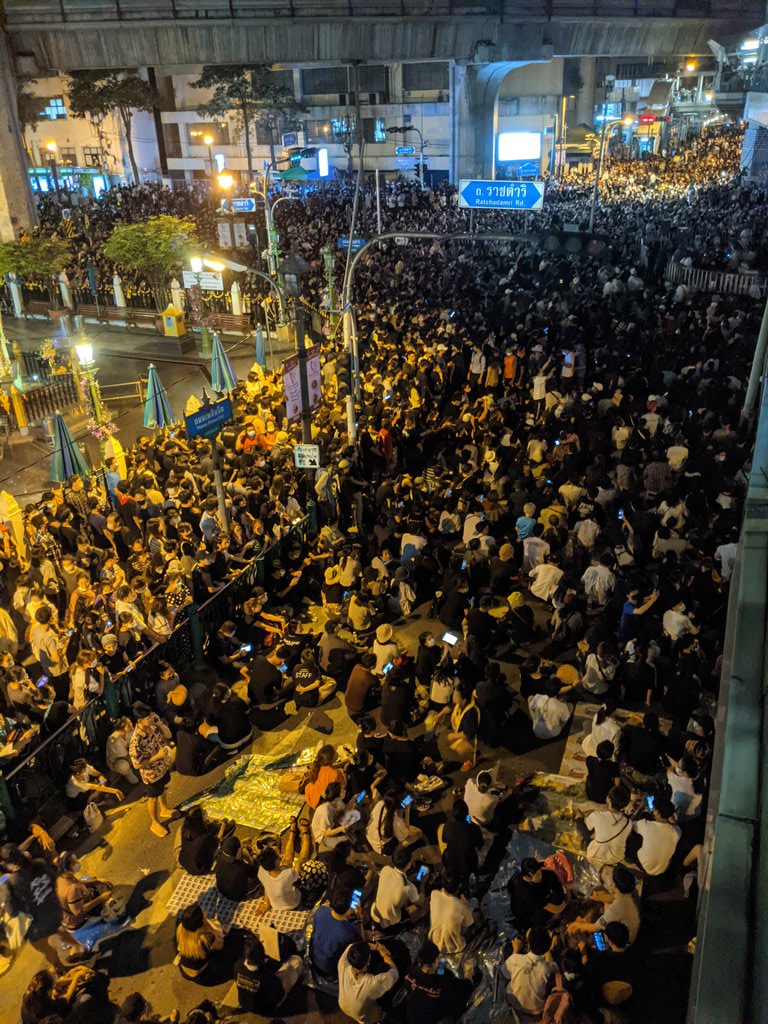 แกนนำบอกพอ 22.00 ให้ทยอยกลับเป็นกลุ่มๆ คู่ๆ ไม่ต้องรอสลาย #15ตุลาไปราชประสงค์