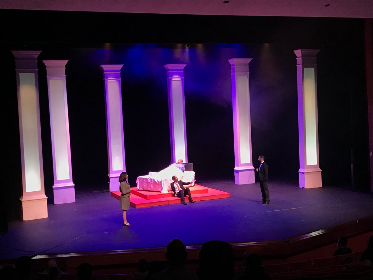 Yomaris Rodriguez (@yomarisr) on Twitter photo Luego de siete meses de cierre por la pandemia, el Centro de Bellas Artes de Santurce reabrió esta mañana sus puertas al público para la puesta en escena de la obra El hombre y sus sueños, de René Marqués. <a href="/VoceroPR/">El Vocero de Puerto Rico</a> <a href="/CBASanturce/">Centro de Bellas Artes, Santurce</a> Luego de siete meses de cierre por la pandemia, el Centro de Bellas Artes de Santurce reabrió esta mañana sus puertas al público para la puesta en escena de la obra El hombre y sus sueños, de René Marqués. <a href="/VoceroPR/">El Vocero de Puerto Rico</a> <a href="/CBASanturce/">Centro de Bellas Artes, Santurce</a>