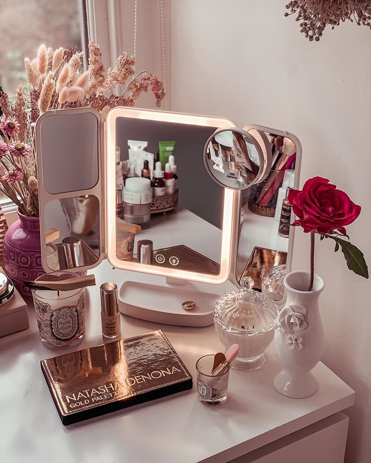 asolegrey's tweet photo. Gorgeous vanity details ✨ https://t.co/iGbKOySiOV
